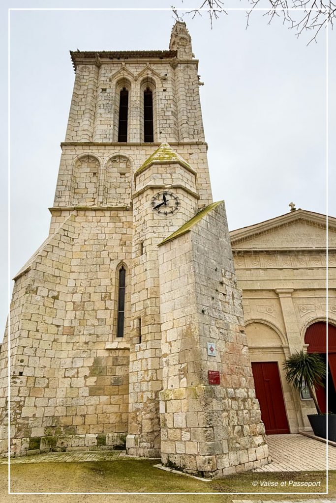 17-VP-FRANCE-meschers-sur-gironde-dec-2024-eglise-web-683x1024 🚐 Nous partons pour la dernière vadrouille de l'année ! 🇫🇷