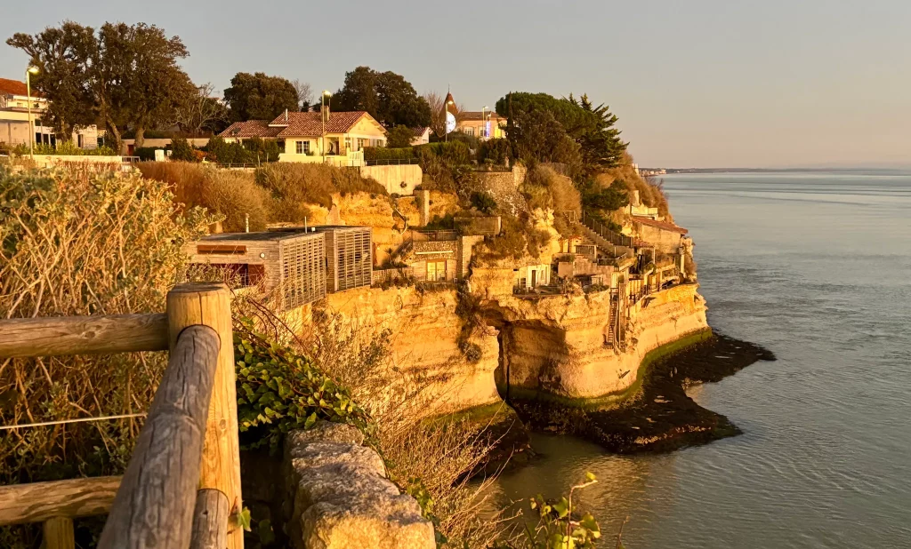 france-meschers-sur-gironde-dec2024-img_0898-1.jpeg-1024x618 La République Française : Ces terres aux multiples facettes