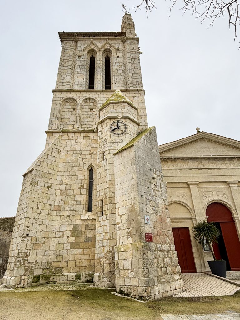 FRANCE-meschers-sur-gironde-dec-2024-eglise-web-768x1024 Nous partons pour la dernière vadrouille de l'année !