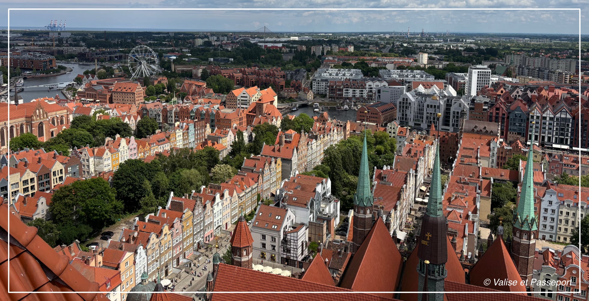Pologne-Gdansk-vue-panoramique-de-la-ville Pologne