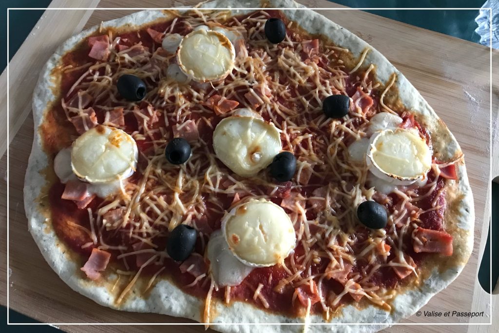 VALISE_ET_PASSEPORT-CUISINE-pizza-1024x683 🥣 Mon défi “Cuisine autour du monde” 🌍